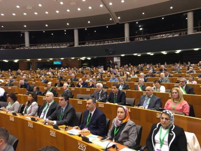  پارێزگارێ‌ دهۆكێ‌ پێنچ پرۆژە پێشكێشی ئێكەتیا ئەورۆپی كرن 